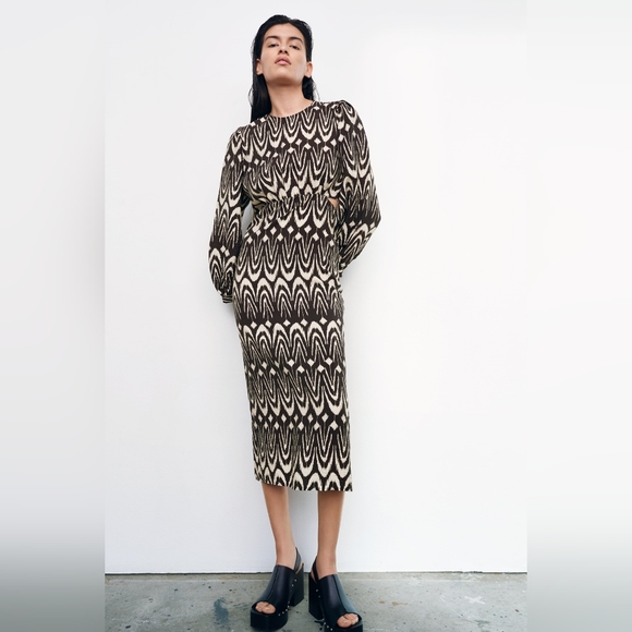 PRINTED DRESS WITH CUT-OUT DETAIL 4437/063 - Picture 1 of 6